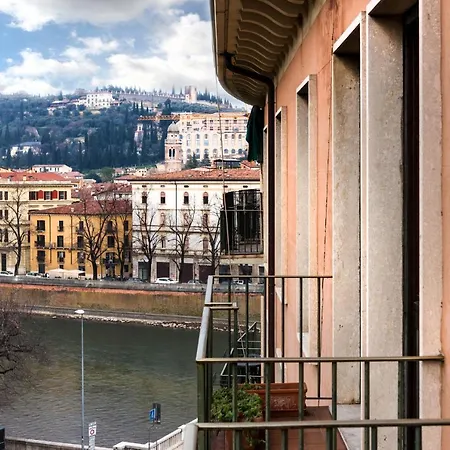 Apartamento Flats4rent Lucia Verona