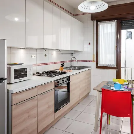 Flats4rent Lucia * Werona